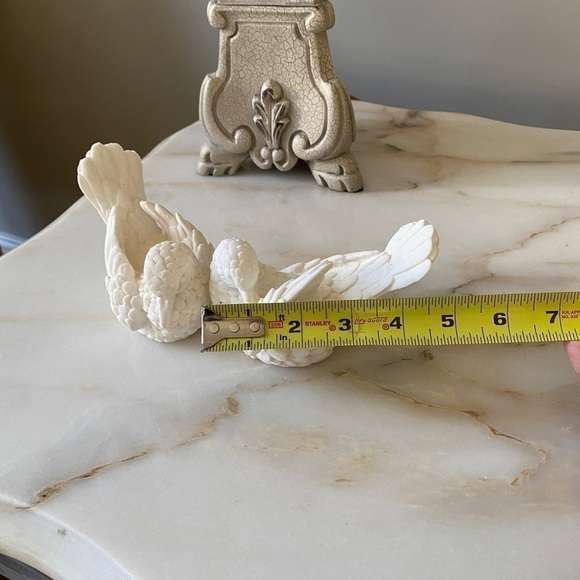 Pair of Two White Alabaster Lovebird Dove Figurines Vintage - Picture 13 of 13